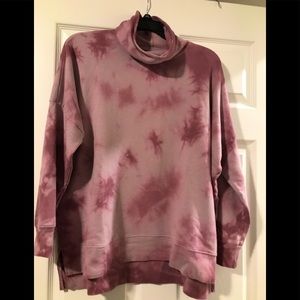 VS long sleeve sweatshirt